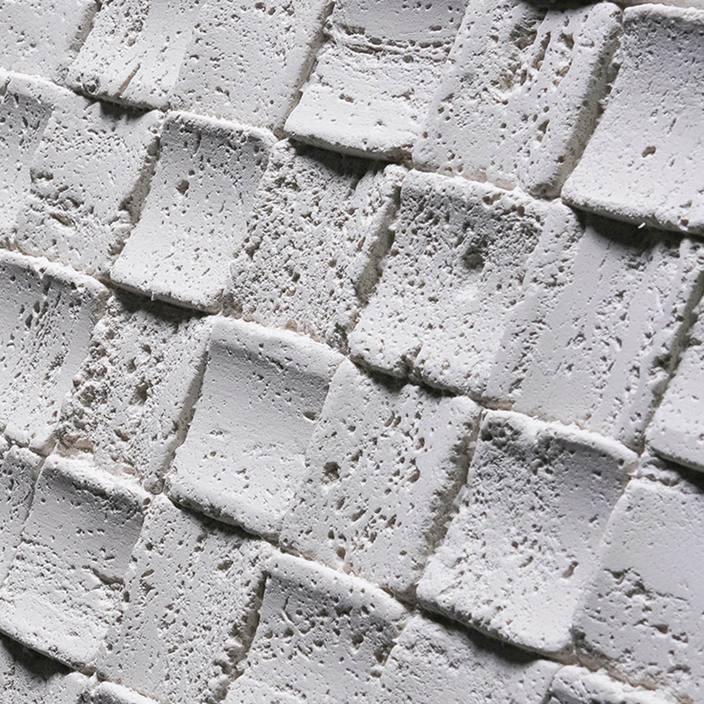 Panel de Piedra Flexible Tessera – Mosaico de Travertino | Detalle